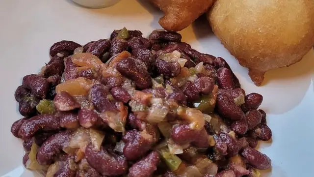 La bouillie salah satu makanan khas Chadi di Afrika