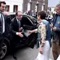 Presiden Francois Hollande di lokasi penyanderaan di Gereja Saint-Etienne-du-Rouvray. (Reuters)