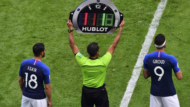 Nabil Fekir dan Olivier Giroud