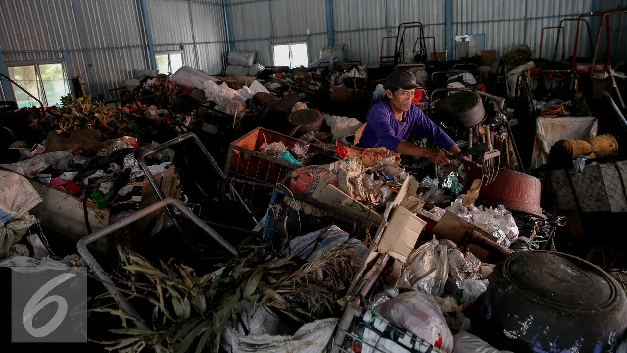 Gerobak s20151106-Geobak-Sampah-Jakarta-Faizal-Fanani1