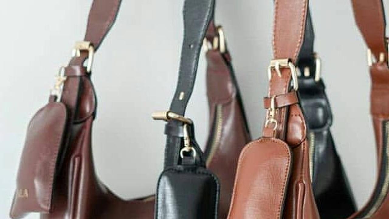 8. Reni Shoulder Bag, Tas Berbahan Kulit dengan Harga Terjangkau