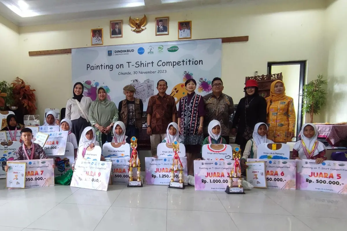 34 SD se-Kecamatan Cikande Ikuti Lomba Melukis Kaos Bersama LamiPak Indonesia