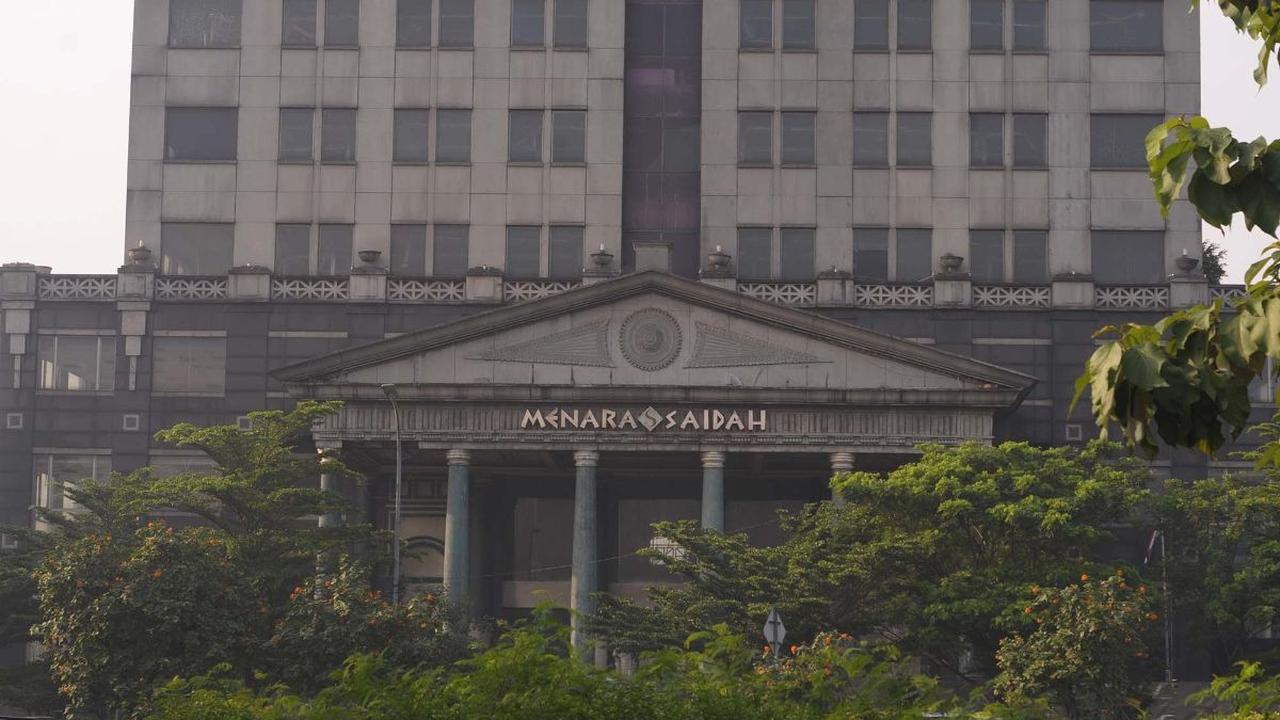 Ironisnya, Menara Saidah saat ini menjadi salah satu gedung yang terbengkalai di Jakarta.