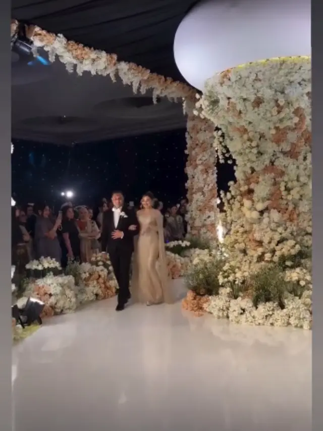 Potret Dekorasi Acara Pernikahan Teuku Rassya dan Cleantha Islan (Instagram nourahsheivirah)