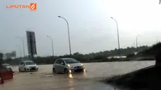  Yayasan Lembaga Konsumen Indonesia (YLKI)  mendesak PT Jasa Marga Tbk (JMSR)memberikan ganti rugi kepada konsumen. Sebab, banyak kendaraan yang rusak karena kebanjiran di Tol Cikampek.