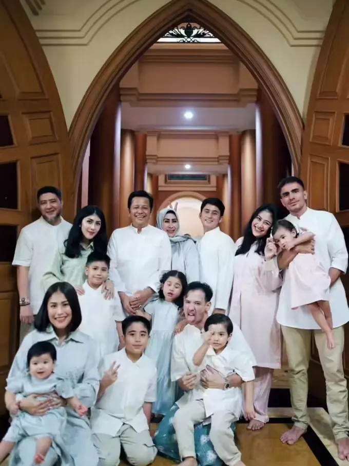 Alshad Ahmad rayakan idul Fitri tanpa Tiara Andini