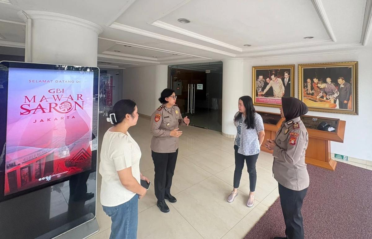 FOTO: Polri Perkuat Patroli Jelang Natal dan Tahun Baru