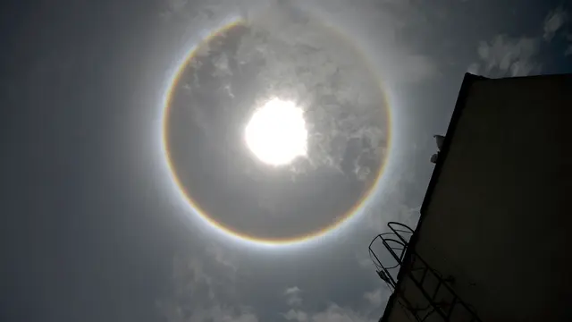 20160510-Heboh Penampakan Matahari Bercincin di Langit Venezuela-Venezuela