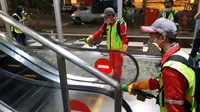 Pagi Buta, Terminal Kedatangan Bandara Soetta Disemprot Disinfektan