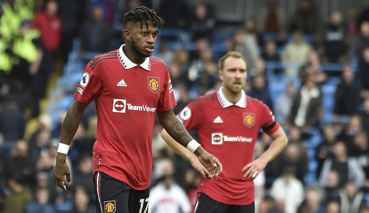 Fred. Gelandang Brasil berusia 29 tahun ini akan mengakhiri kontrak 5 tahun bersama Manchester United pada akhir musim 2022/2023 namun masih memiliki opsi perpanjangan kontrak selama satu tahun. Ia didatangkan pada awal musim 2018/2019 dari Shakhtar Donetsk dengan nilai transfer 59 juta euro. Hingga kini ia telah tampil dalam 166 laga bareng Setan Merah di semua ajang dengan torehan 8 gol dan 13 assist. (AP/Rui Vieira)