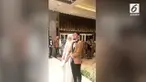 Pasangan wushu Lindswell Kwok dan Achmad Hulaefi menggelar resepsi pernikahan Minggu (9/12) malam. Resepsi dilakukan di Ayana Mid Plaza.