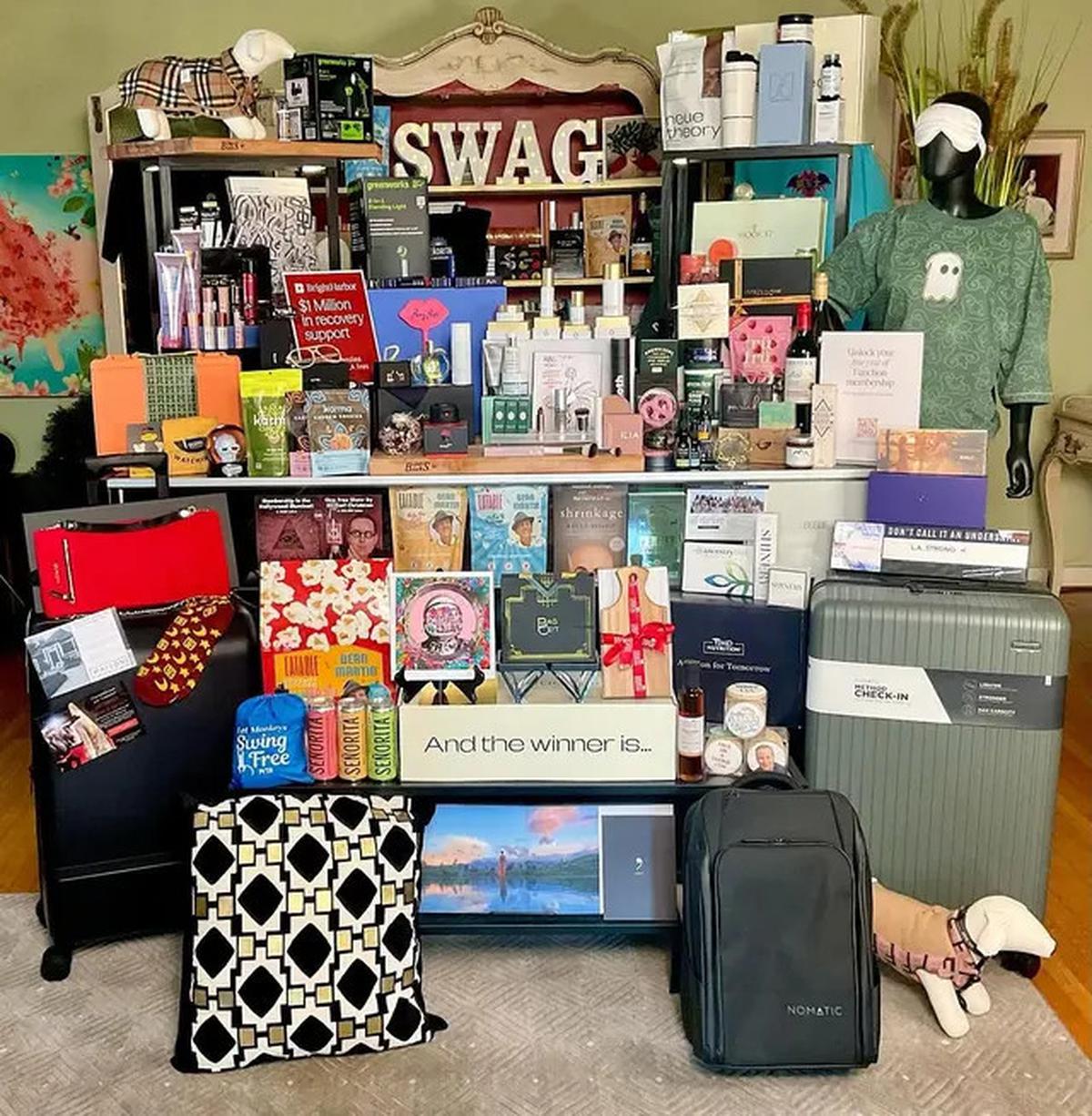 Melihat Isi Goodie Bag Oscar 2025 dengan Nilai Capai 3,6 Miliar