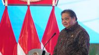 Menko Bidang Perekonomian Airlangga Hartarto memberikan arahan pada Rapat Pimpinan TNI-Polri Tahun 2025 bertema "Sinergisitas TNI-Polri Guna Mendukung Terwujudnya Asta Cita&rdquo;. (Foto: ekon.go.id)