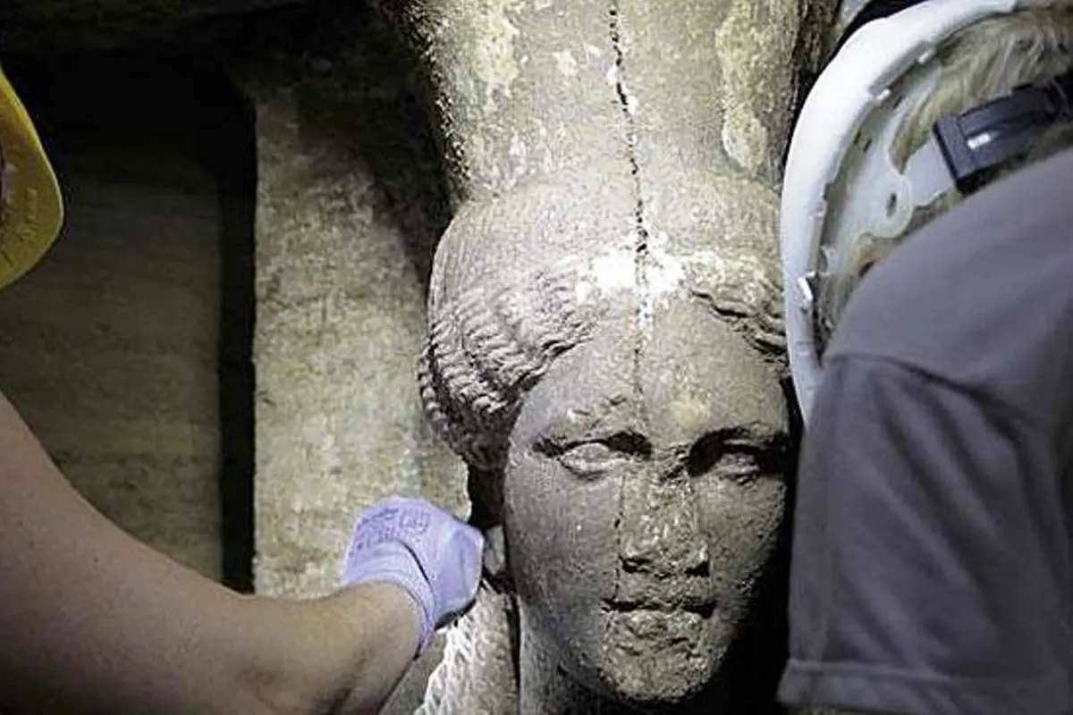 Makam kuno terkait Alexander Agung di Amphipolis