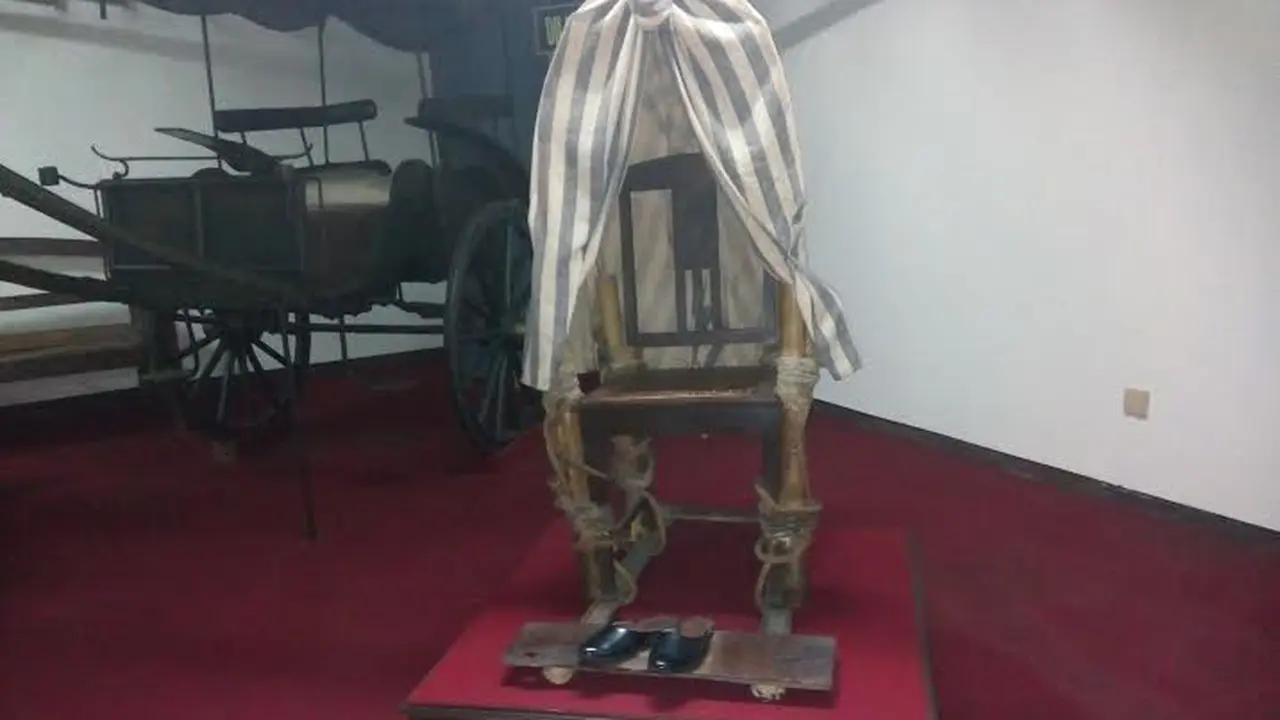 Koleksi Monjali