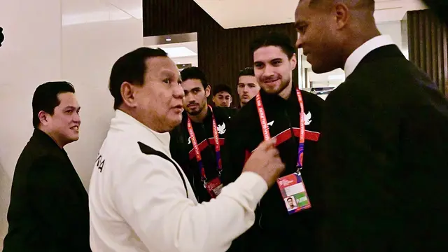 Presiden Prabowo Subianto menemui langsung para pemain Timnas Indonesia di Hotel Fairmont Jakarta, Selasa (25/3/2025).
