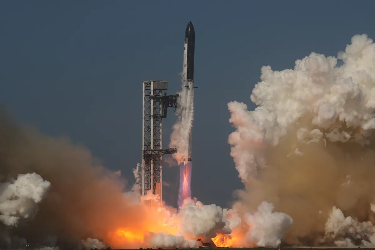 Saham SpaceX Makin Anjlok Usai Menunda Peluncuran Starship