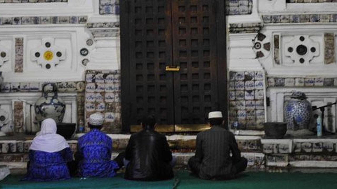 Sunan Gunung Jati sulap sedekah bumi dengan salawat nabi