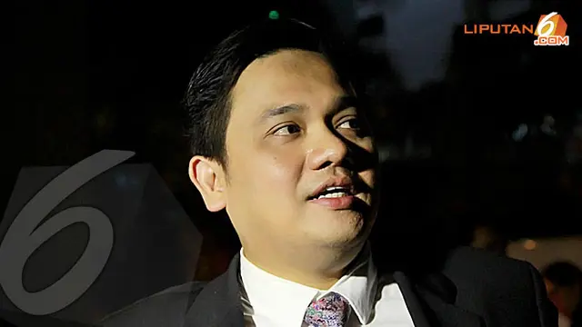 farhat-abas-130717b.jpg