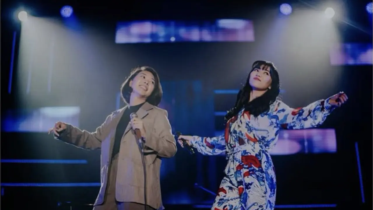 Isyana Sarasvati dan Rara Sekar