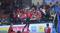 Pemain Jakarta STIN BIN Rivan Nurmulki melancarkan spike saat menghadapi Palembang Bank SumselBabel pada laga PLN Mobil Proliga 2024 di GOR Jatidiri, Semarang, Sabtu (4/5). (foto: Proliga0