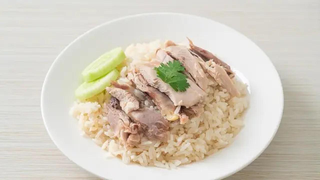 Nasi Hainan Gurih dan Lezat, Ini 8 Resep Mudah ala Singapura untuk Dicoba