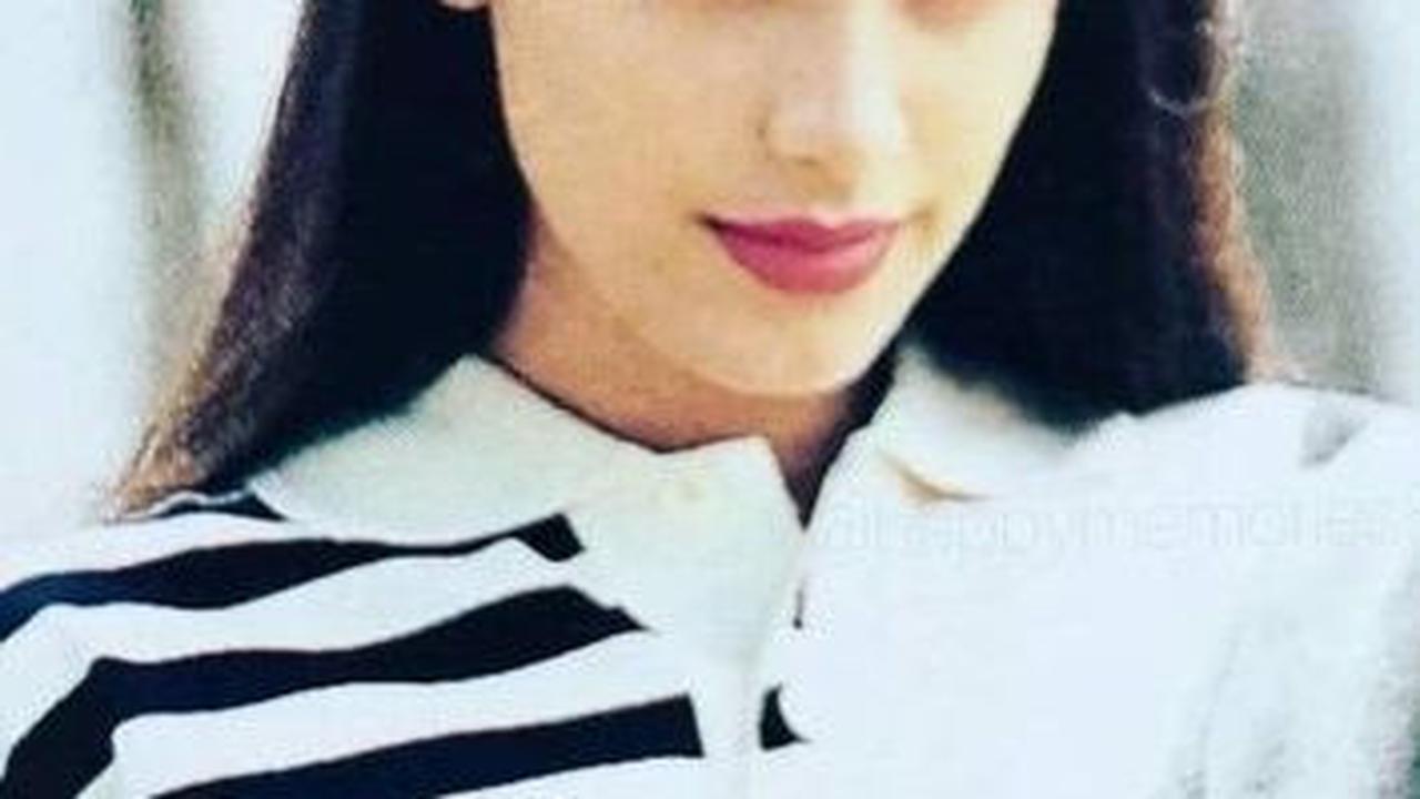 Pada puncak kariernya, Sophia Latjuba menikah dengan Indra Lesmana dan mereka memiliki seorang putri cantik yang kini juga menjadi seorang selebritis, yaitu Eva Celia.