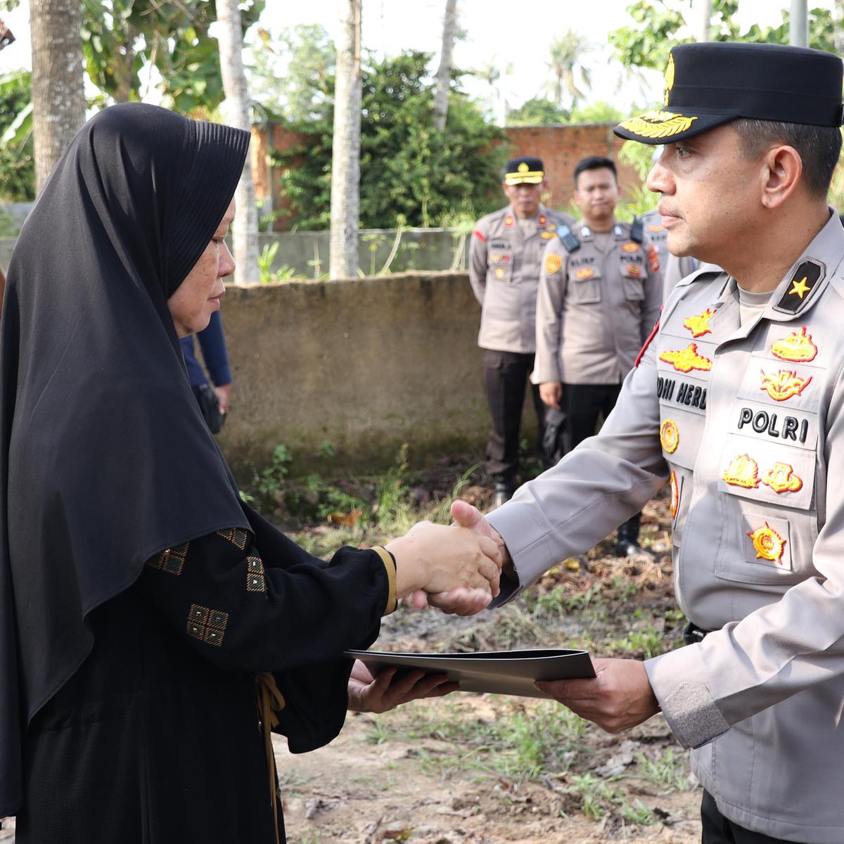 Surat Kenaikan Pangkat Anumerta 3 Polisi Gugur saat Bubarkan Sabung Ayam di Lampung