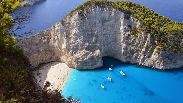 Pantai Navagio