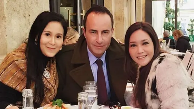 Maia Estianty dan teman