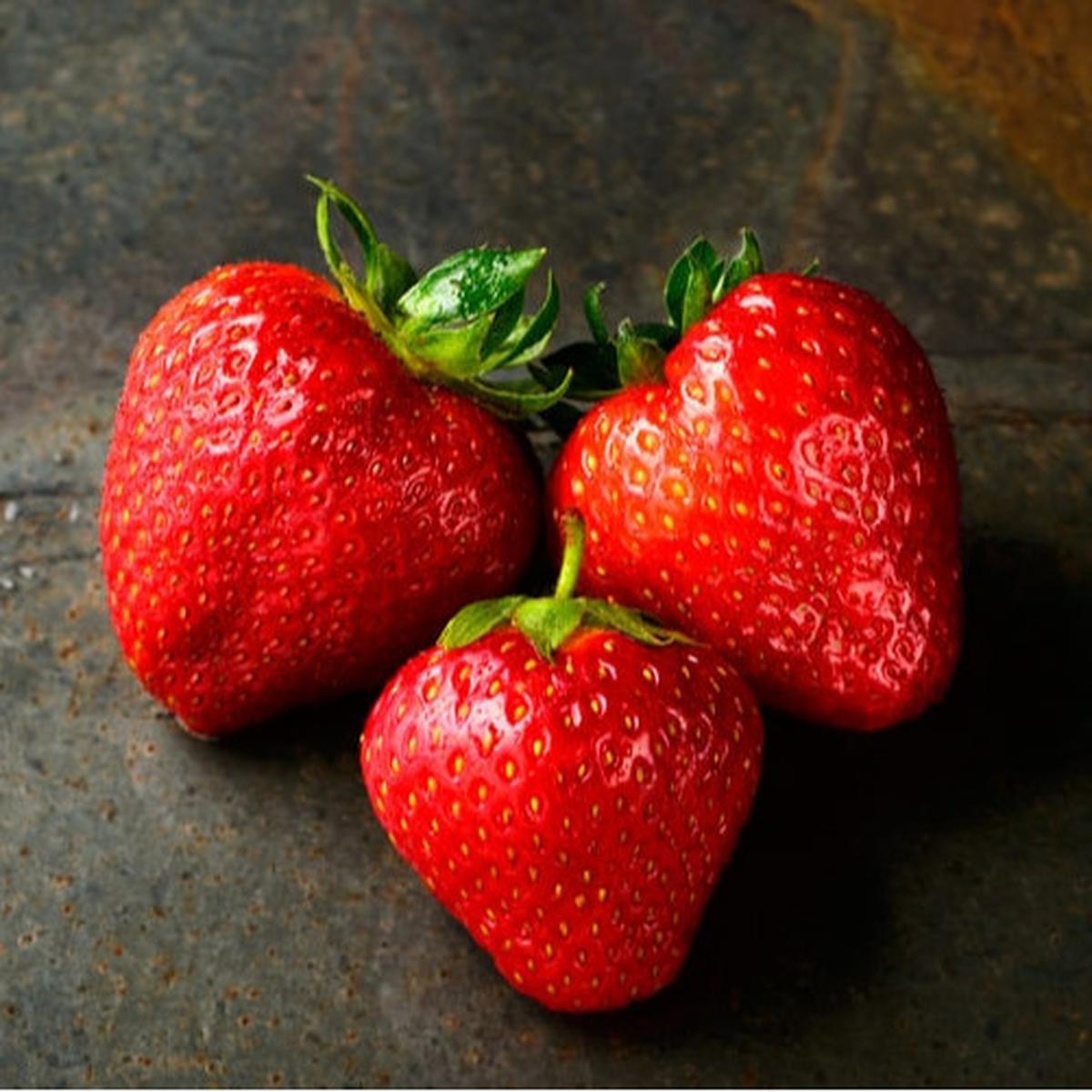 Buah Strawberry