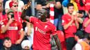 Sadio Mane. Pemain Liverpool asal Senegal yang sempat memperkuat Southampton selama 2 musim pada 2014-2016 sebelum hijrah ke Anfield ini total telah mencetak 100 gol di Liga Inggris. Rinciannya adalah 21 gol dicetak bersama Southampton dan 79 gol untuk Liverpool. (AFP/Paul Ellis)