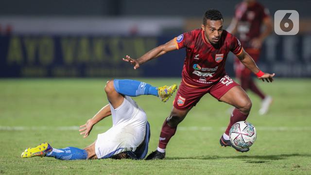 FOTO: Persib Bandung Ditahan Imbang Borneo FC di Liga 1