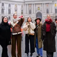 Sederet Selebritis di Negara Austria termasuk Luna Maya hingga Amanda Manopo. [@lunamaya]