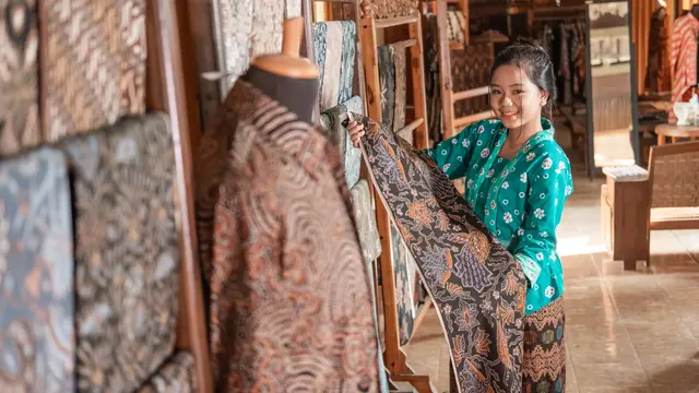 7 Cara Merawat Wastra agar Awet dan Tetap Memikat Seiring Waktu 6