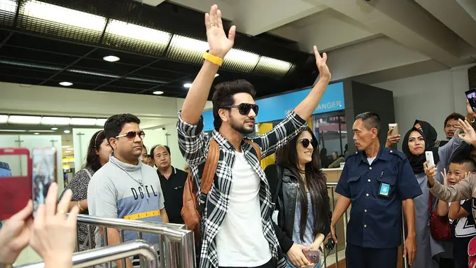 [Bintang] Ranveer dan Ishani