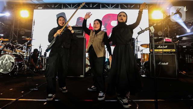 Voice of Baceprot Guncang Panggung Soundsfest Xperience 2024