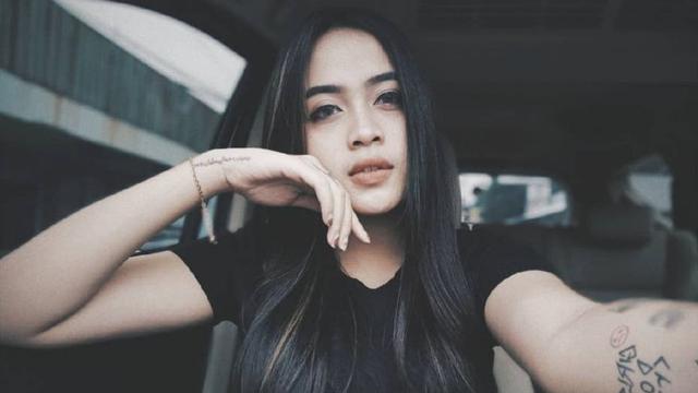 7 Pesona Xena Xenita Pedangdut Yang Digerebek Di Hotel Dengan Suami Orang Hot Liputan6 Com Reguler music dangdut kamis malam di panggung hiburan. 7 pesona xena xenita pedangdut yang