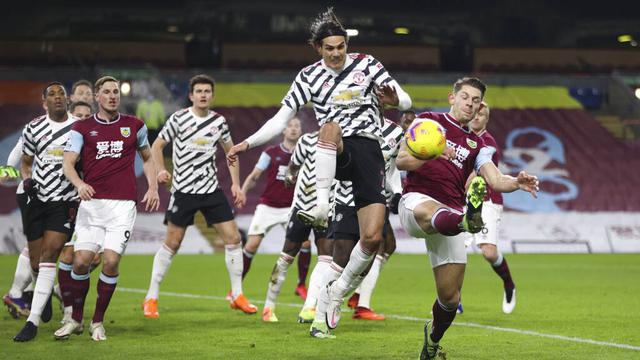 FOTO: Taklukkan Burnley, Paul Pogba Bawa Manchester United ke Puncak Klasemen Liga Inggris