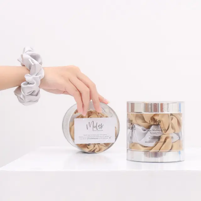 Shandy terus berinovasi dengan scrunchie berbahan 100% mulberry silk