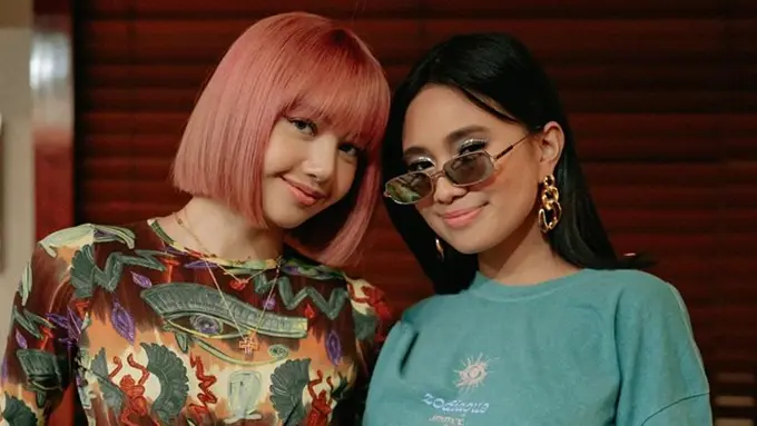 8 Potret Persahabatan Niki Zefanya dan Lisa Blackpink, Kembali Jadi Sorotan
