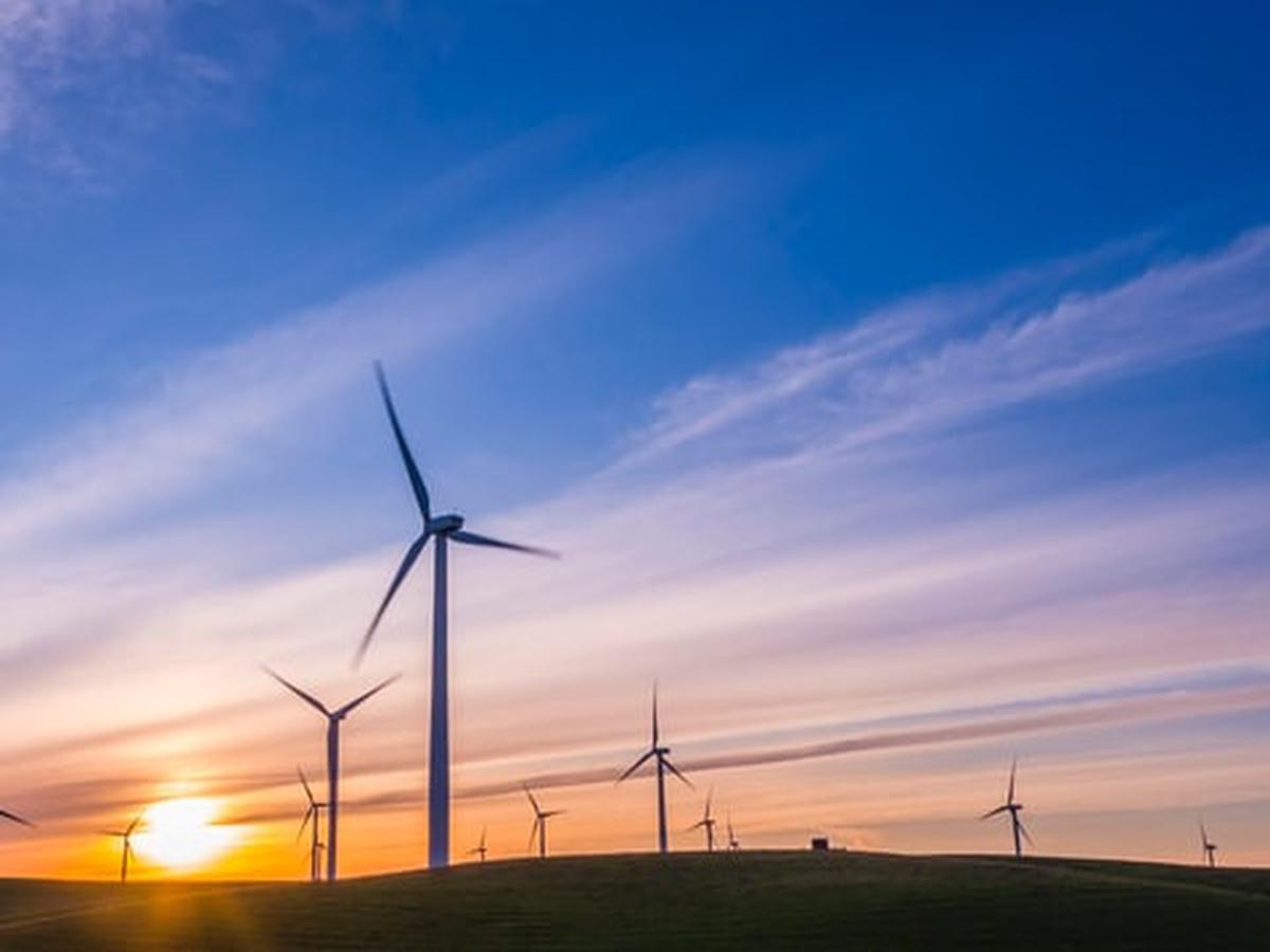 jelaskan pemanfaatan energi angin sebagai energi alternatif pengganti minyak bumi