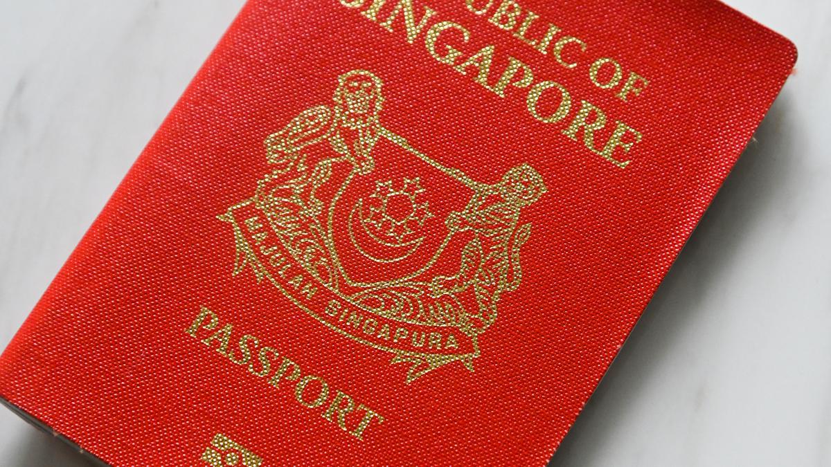 Paspor Singapura Jadi yang Terkuat di Dunia 2025 Versi VisaGuide, Indonesia Peringkat Berapa?