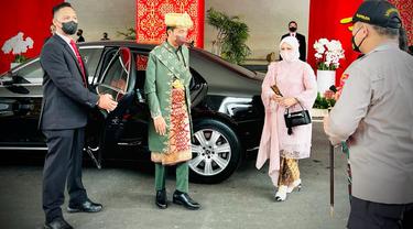 Kebaya Pink Iriana Jokowi Berpadu Sepatu Branded Luar di Sidang Tahunan MPR 2022