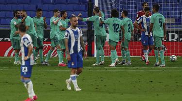 FOTO: Kalahkan Espanyol, Real Madrid Puncaki Klasemen La Liga