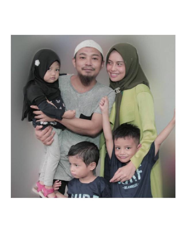 Dituntut Penjara Seumur Hidup, Ini 6 Momen Manis Zul Zivilia dan Istri