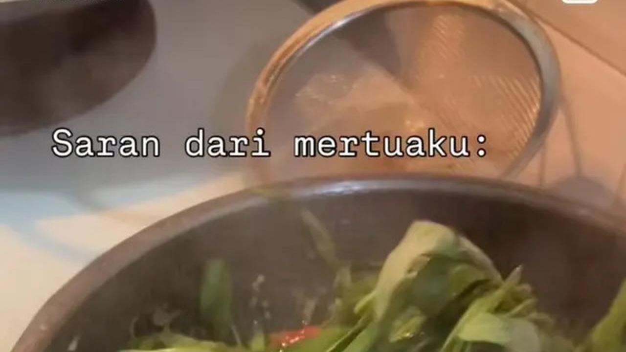 Cara Memasak Tumis Kangkung Agar Tetap Hijau dan Renyah