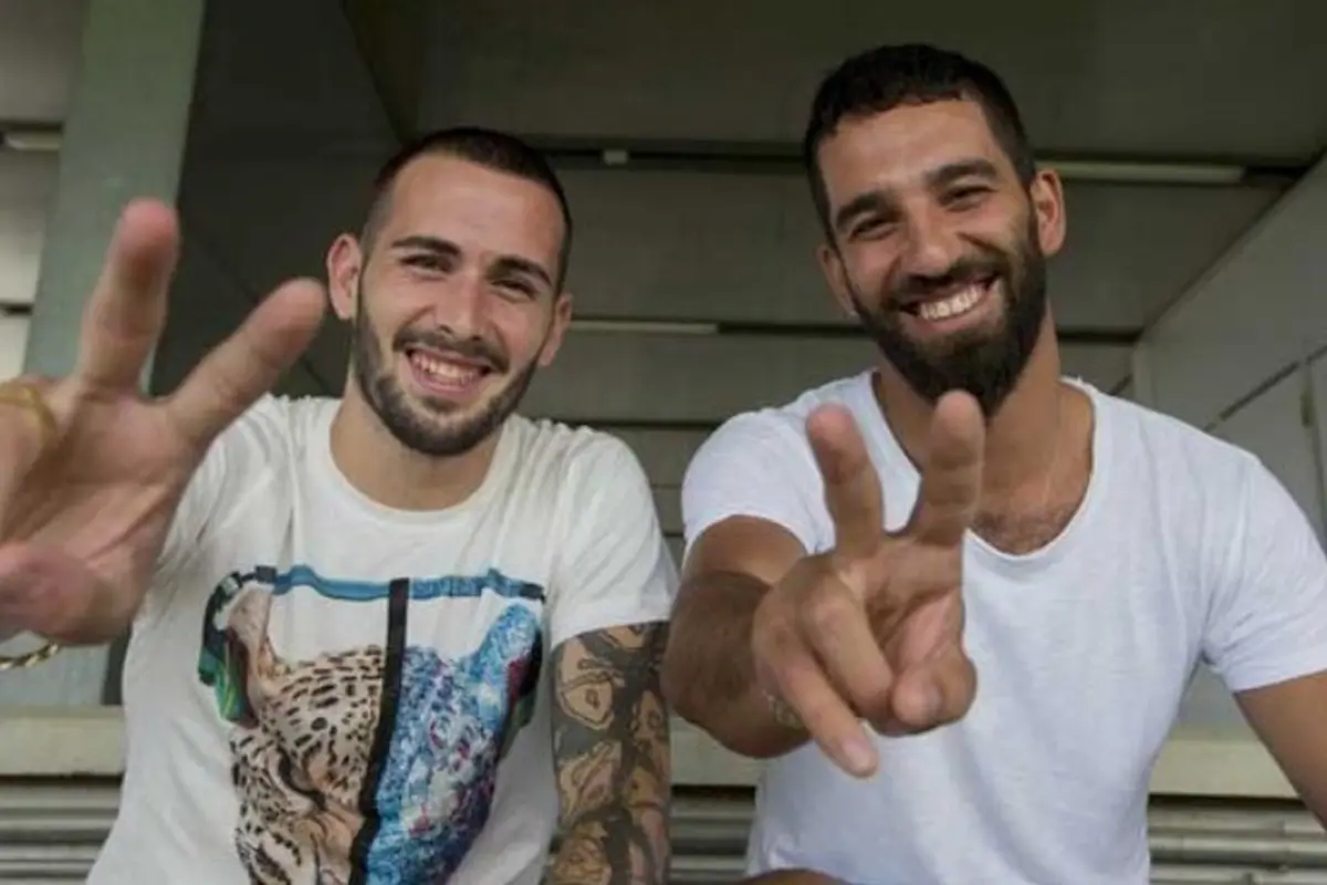 Aleix Vidal dan Arda Turan