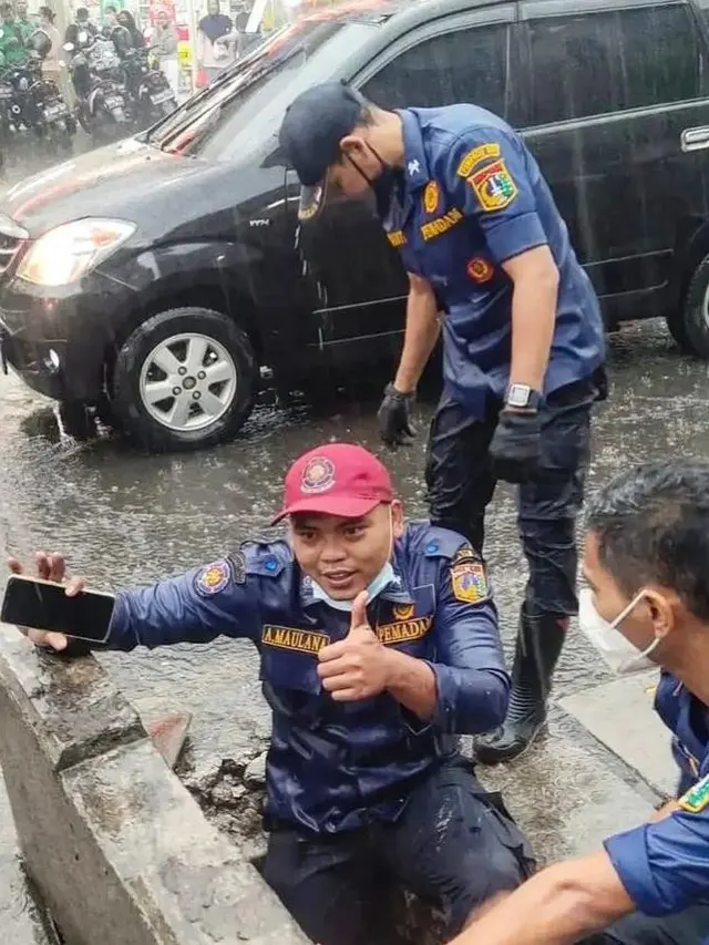 7 Momen Damkar Jalankan Aksinya