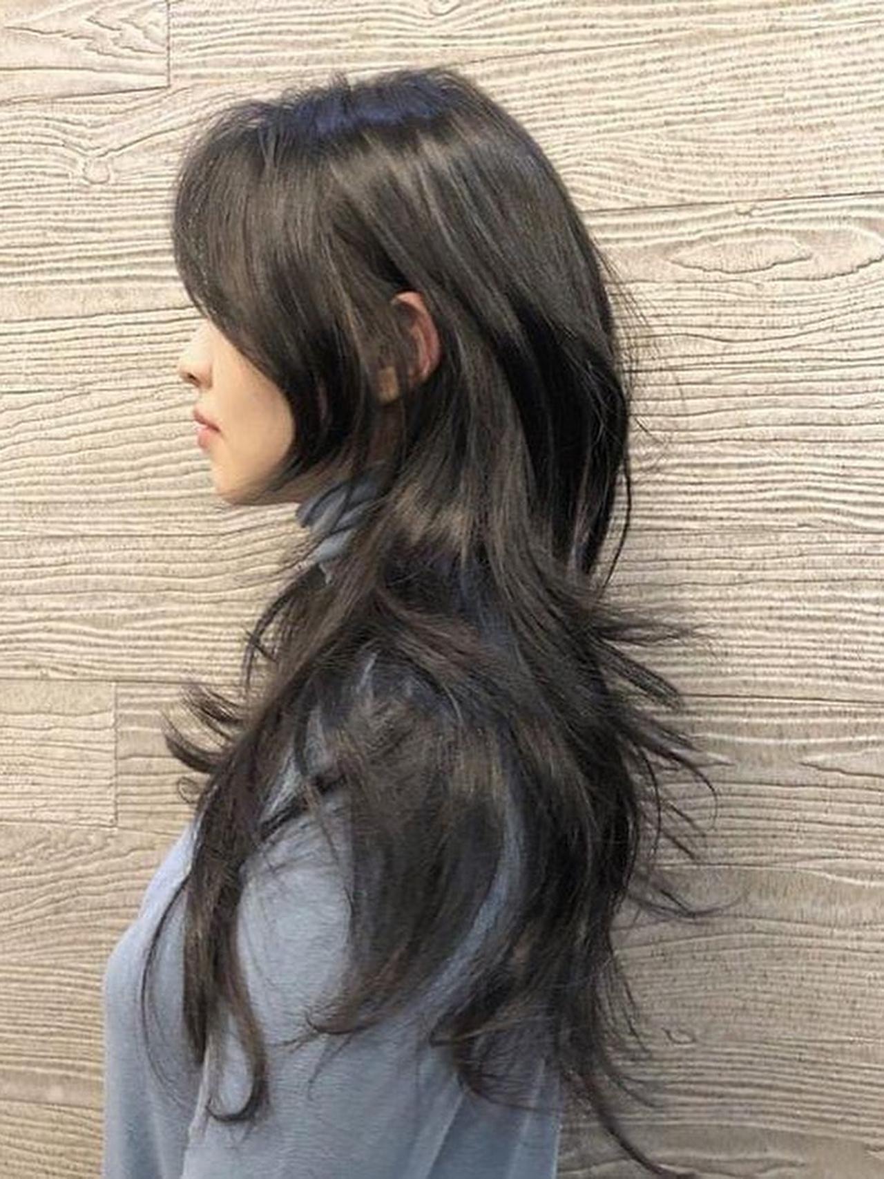 5 Gaya Potongan Rambut Wolf Cut, Untuk Penampilan Lebih Cantik di 2025